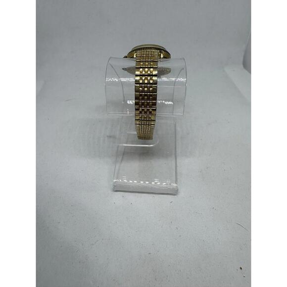 Croton Quartz 1878 Gold Tone Dress Casual Watch Stamped Floral Back Swiss Made main image 7